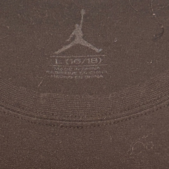 Retro Air Jordan Flight Youth Large (16/18) Black/Red T-Shirt - Picture 7 of 7